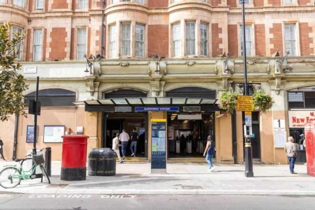 Stylish Hyde Park Home By Tube Stations With Elevator 伦敦 外观 照片